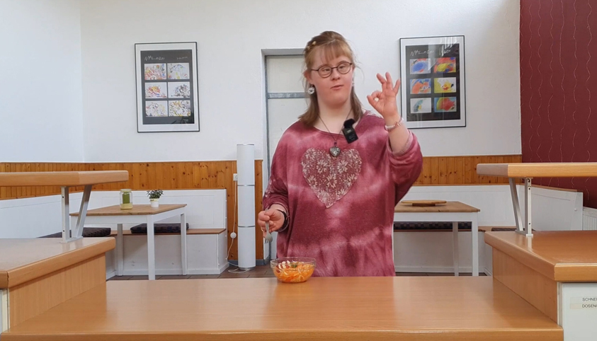 Apfel-Moehren-Salat